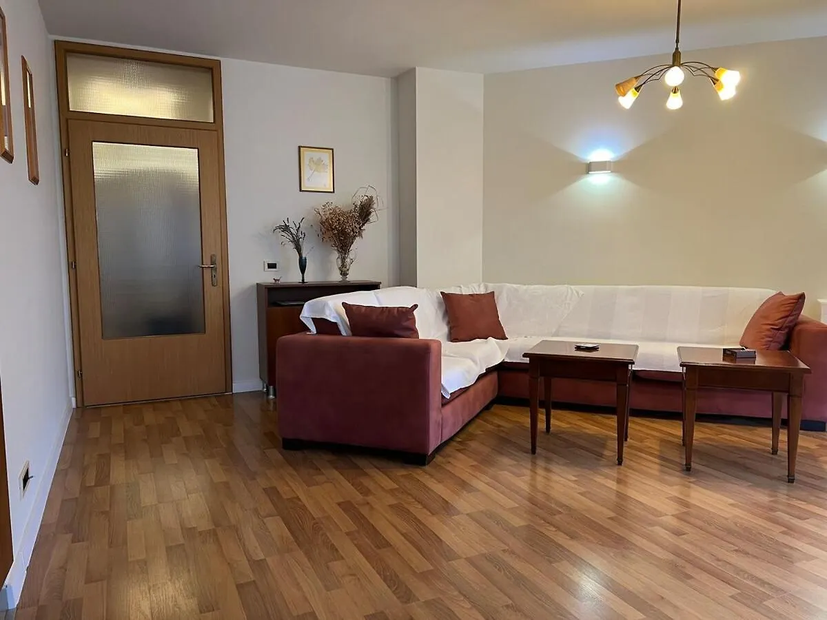 Roman Thermae Heritage Apartment With Garage فارنا 0*,  بلغاريا