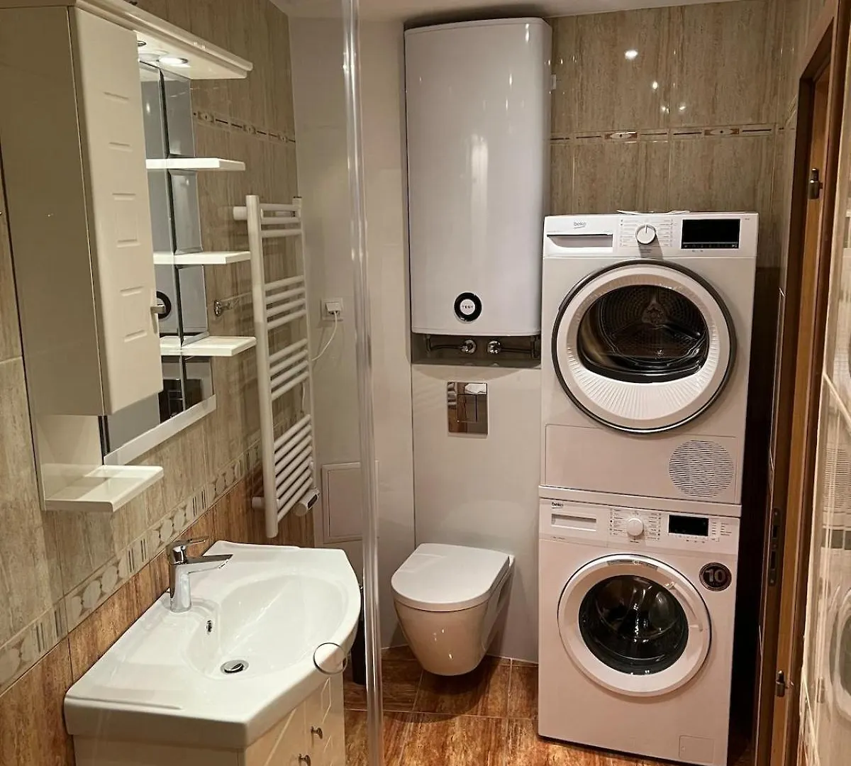 Roman Thermae Heritage Apartment With Garage Varna